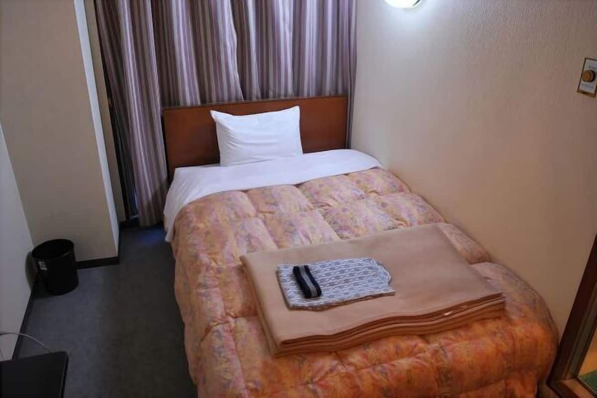 Escrivaninha, quartos à prova de som, Wi-Fi de cortesia