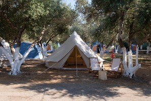 Glamping - Bell tent | 숙박 시설 정면