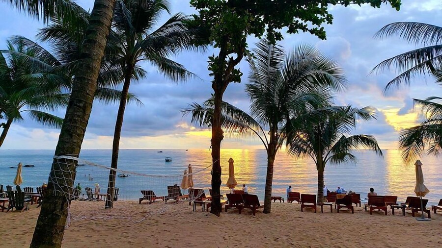 Vida Loca Resort & Sunset Beach