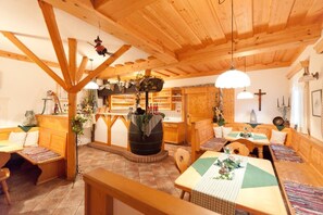 TV - Weingut Seiner vlg. Kraxner (Sankt Stefan ob Stainz)