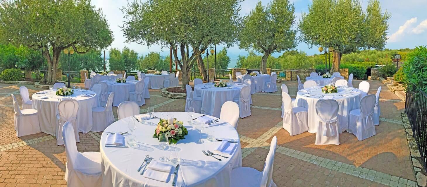 outdoor banquet area