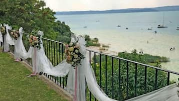 Área de bodas al aire libre