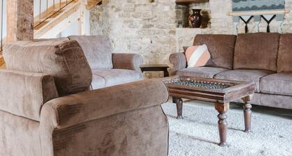 Ariadni Gaia Cottage