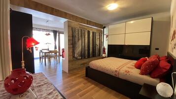 1 Schlafzimmer, Bügeleisen/Bügelbrett, kostenloses WLAN, Bettwäsche