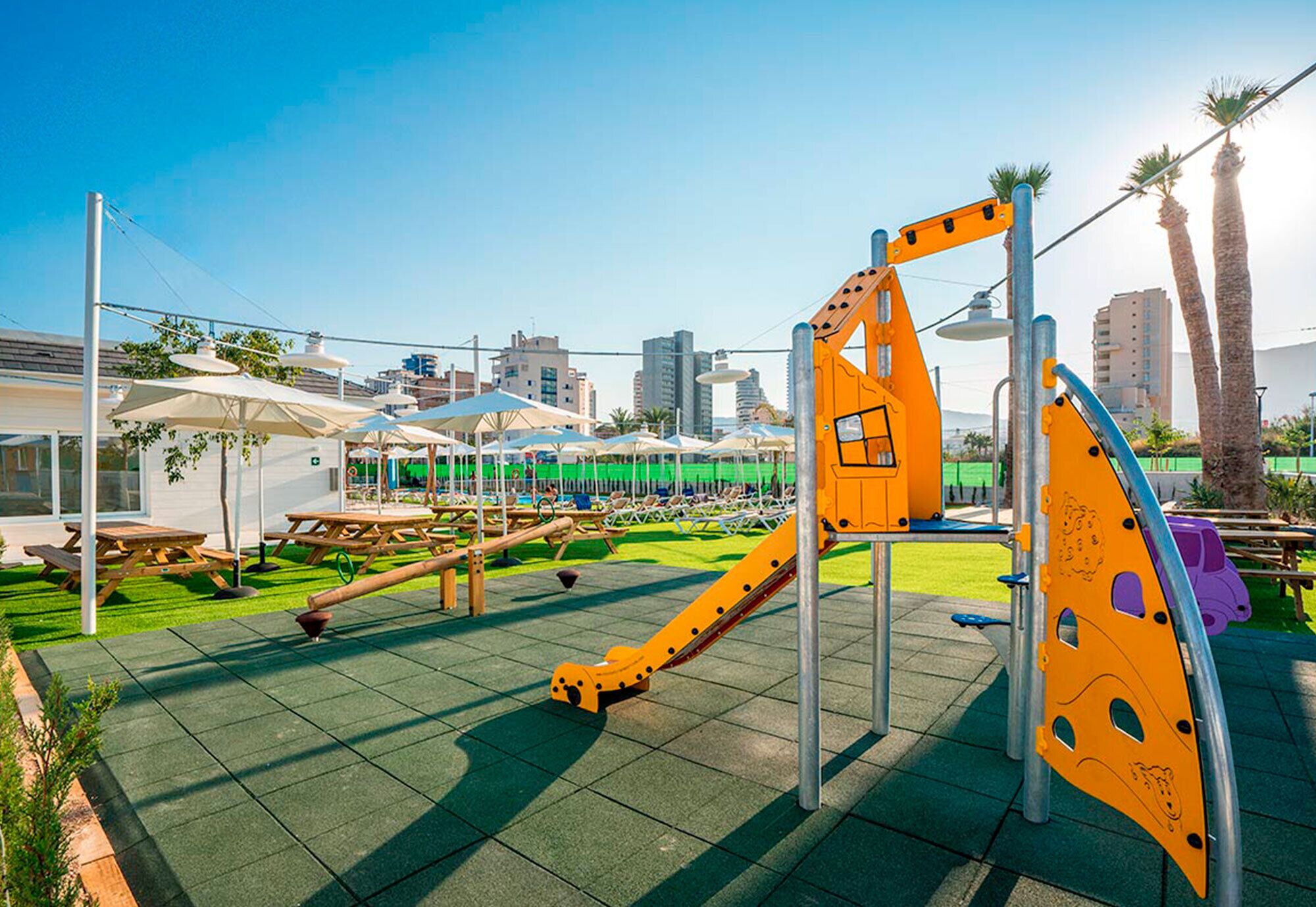 Children’s play area – outdoor