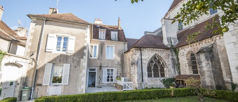 Maison Exclusive, salle de bains attenante (7 Lieux) | Extérieur