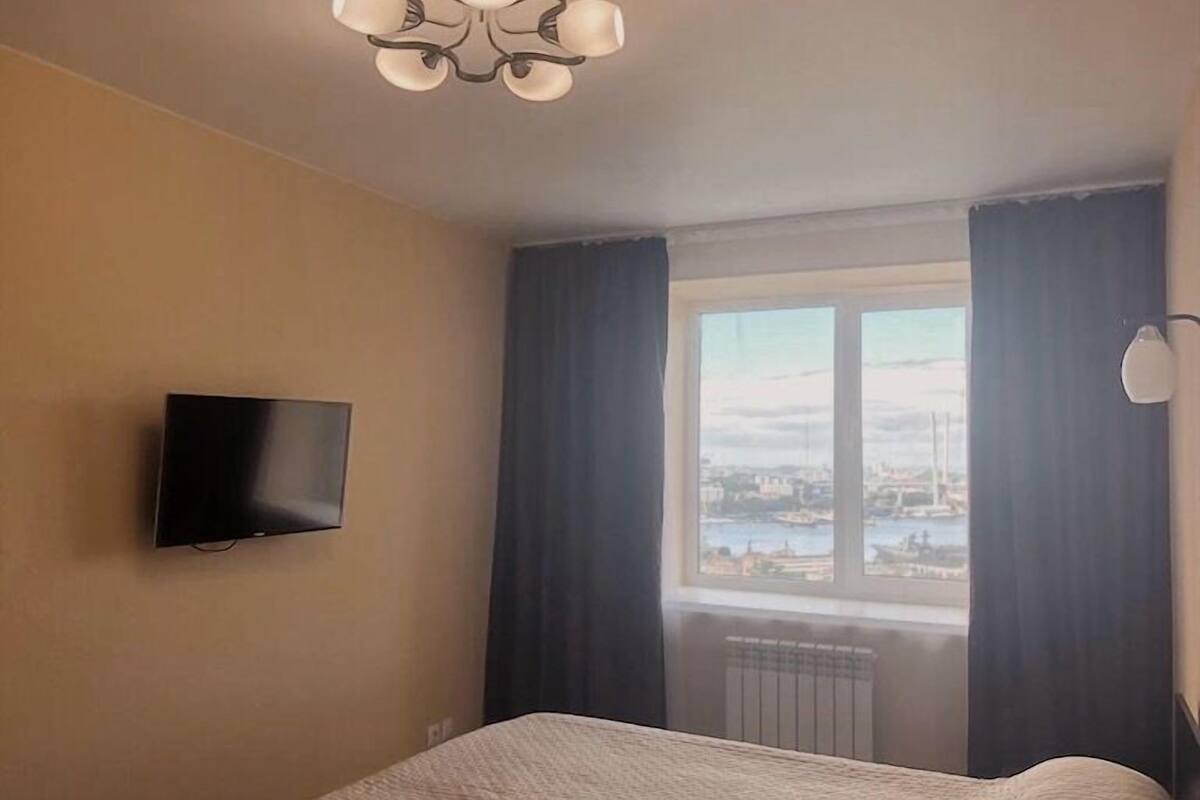 1 bedroom, desk, soundproofing, iron/ironing board