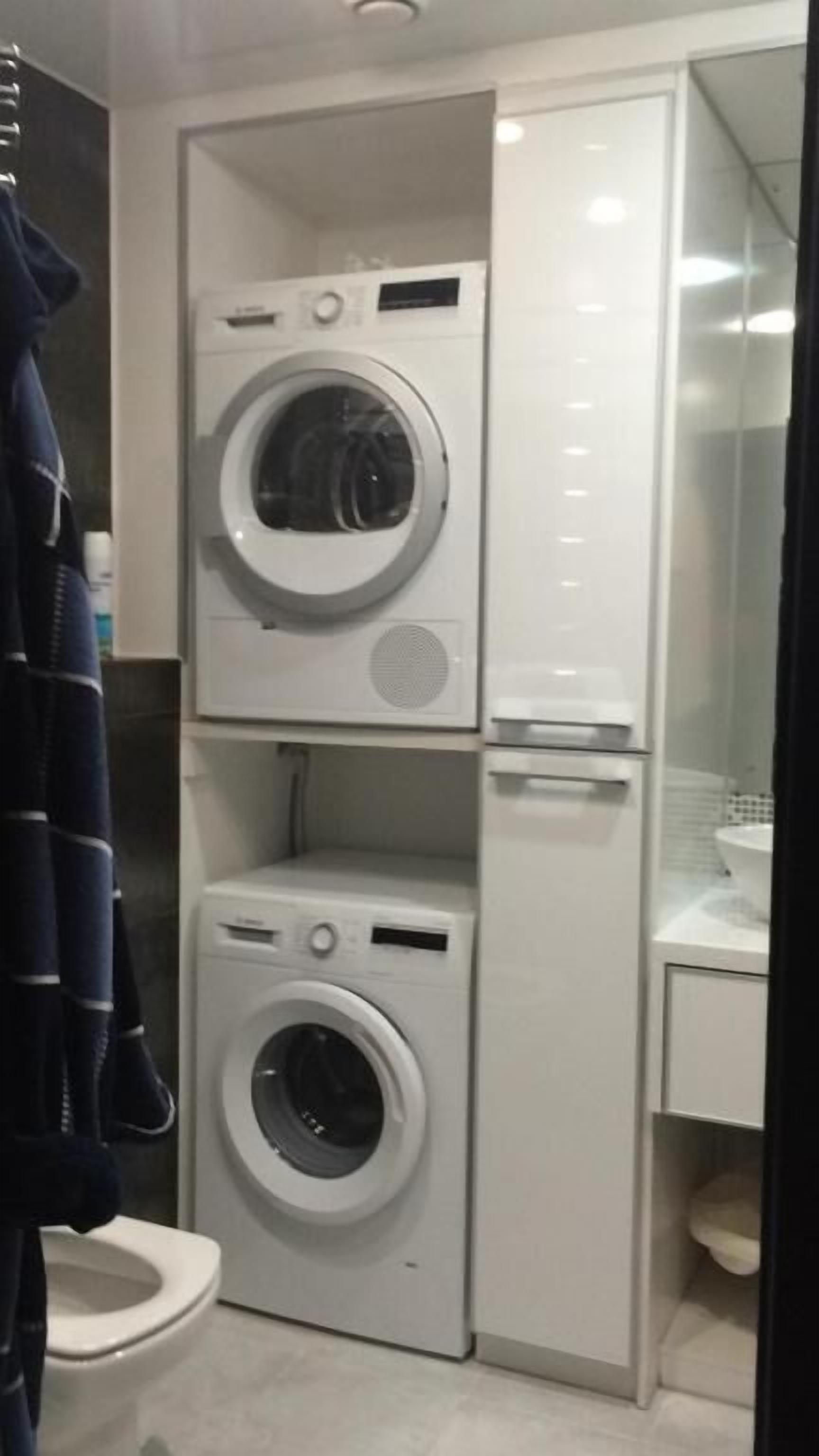 Apartment (Duplex) | Laundry