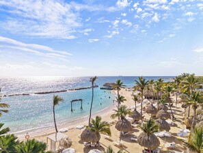 Private beach, white sand, beach cabanas, sun loungers - Mangrove Beach Corendon Curacao All-Inclusive Resort, Curio by Hilton (Willemstad)