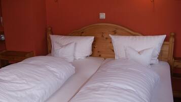 Doppelzimmer | Schreibtisch, Verdunkelungsvorhänge, schallisolierte Zimmer