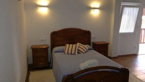 Deluxe dubbelrum | Gratis barnsängar, extrasängar och sängkläder