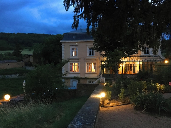 Front of property - evening/night