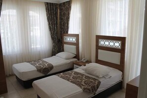 Standard Double Room | Minibar, desk, free WiFi, bed sheets - Doruk Hotel (Antalya)