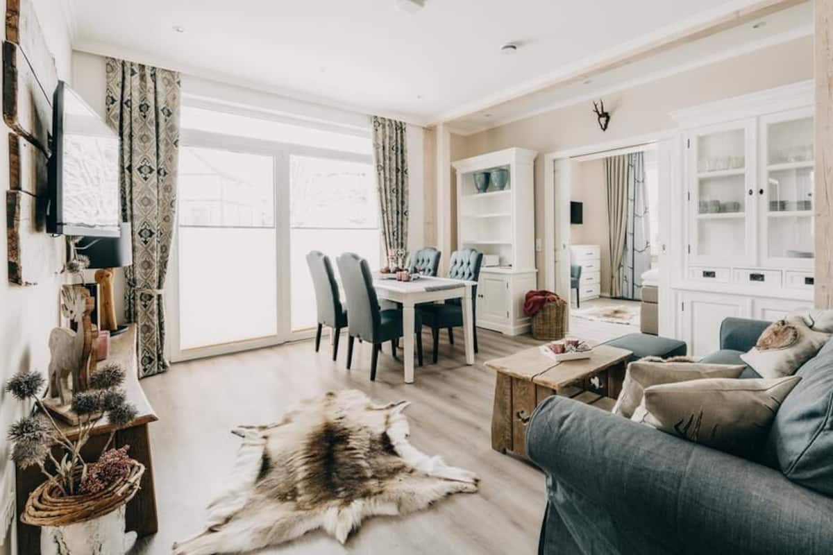 Apartment (1) | Interior