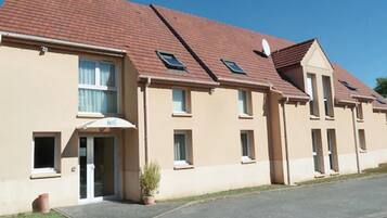 Fachada del alojamiento