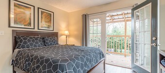 Suurin listaus ATL: stä - 8 BR, nukkuu 20 vuodetta