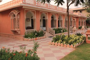 Premium Room, 1 King Bed, Patio | Premium bedding, minibar, iron/ironing board, free WiFi