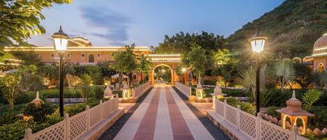 Fachada de la propiedad