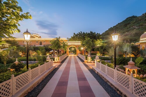 Tree of Life Inderpura Resort, Udaipurwati