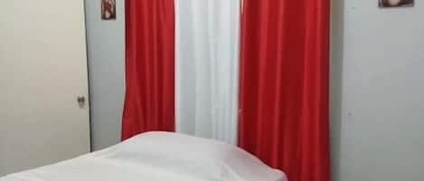 3 sovrum, strykjärn/strykbräda, wi-fi och sängkläder