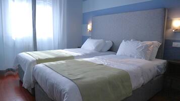 In-room safe, desk, laptop workspace, soundproofing
