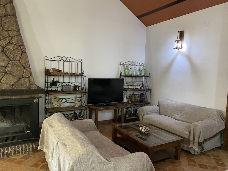 Casa De Alba - Las Cabezas de San Juan
