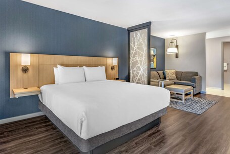 Hyatt Place Indianapolis Carmel - Image 25
