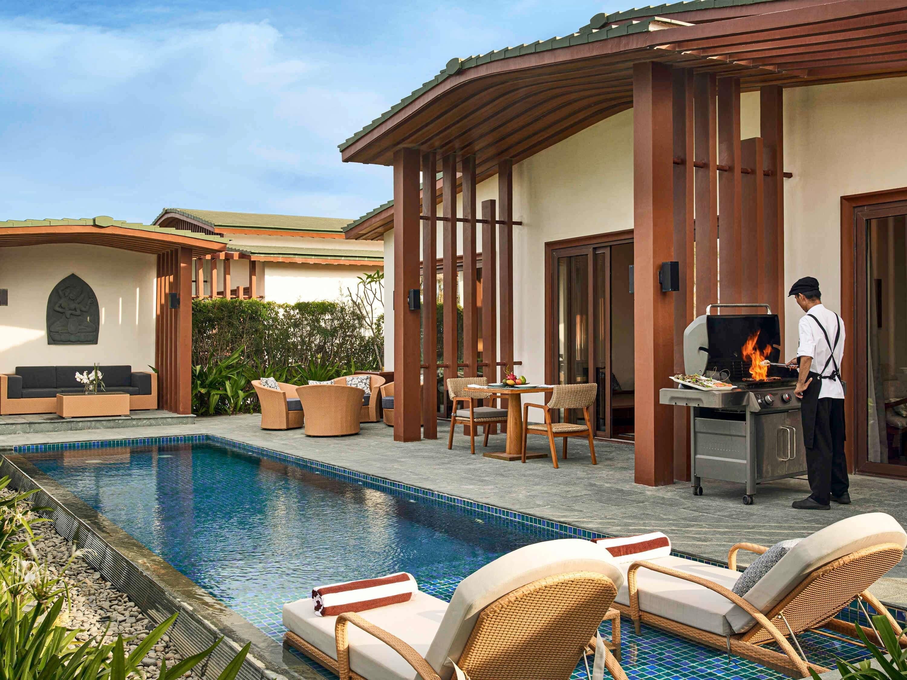 Private pool