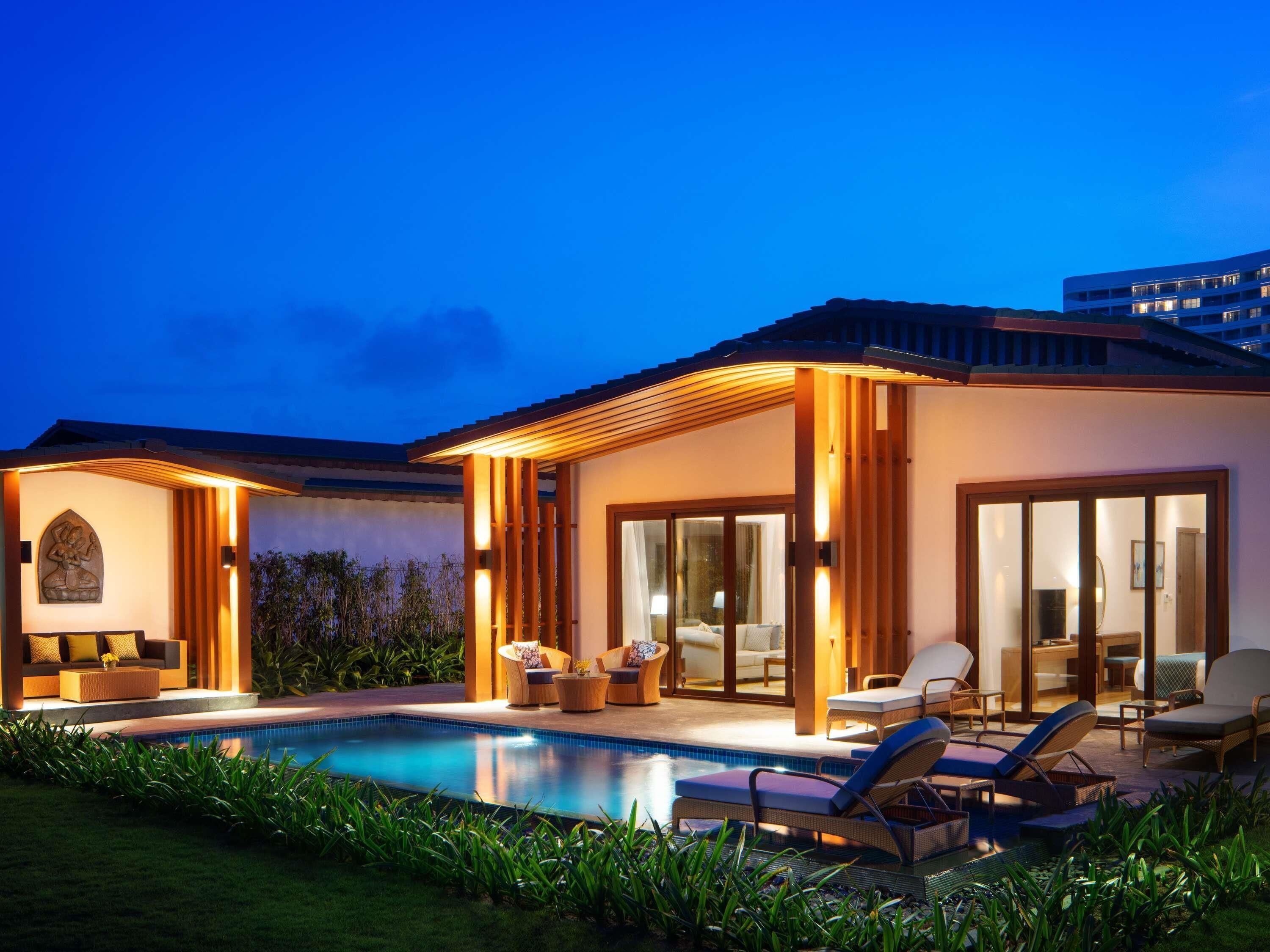 Ropa de cama de alta calidad, edredón y minibar 