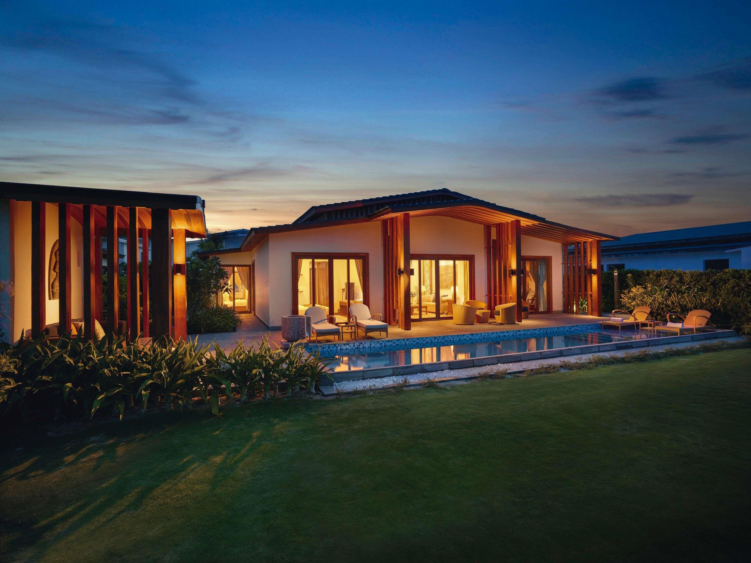 Ropa de cama de alta calidad, edredón y minibar 