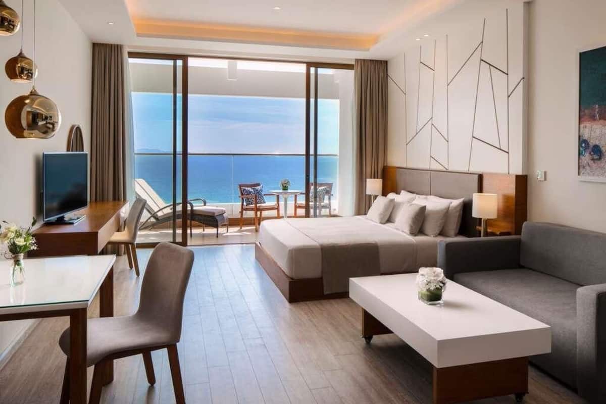 Literie de qualité supérieure, couette en duvet d'oie, minibar