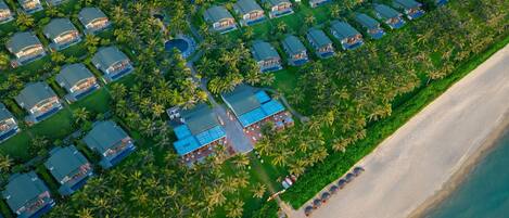 2 utendørsbassenger