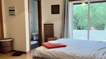 4 chambres, bureau, fer et planche Ă  repasser, Wi-Fi