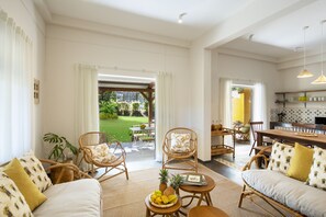 Interior - Kaz'alala Hosted B&B (Bel Ombre)