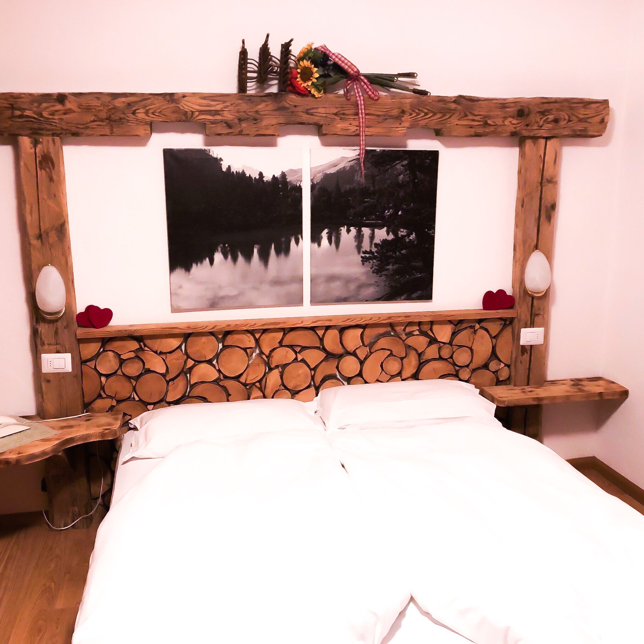 quadruple room | free wifi, bed sheets