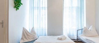 Top à Vienne Netflix + Nespresso