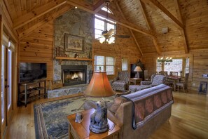 Flat-screen TV, fireplace, DVD player