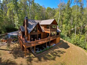 Cabin | Property grounds - Orion's Heart (Blue Ridge)