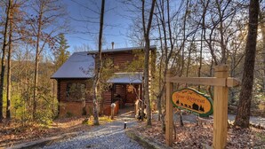 Exterior - Bear Retreat (Blue Ridge)