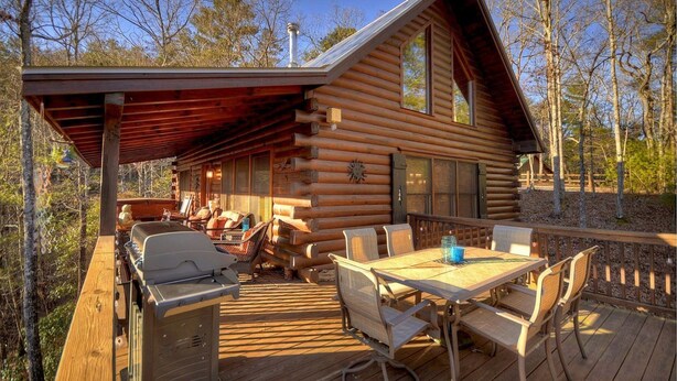 Cabin | Balcony - Bear Retreat (Blue Ridge)