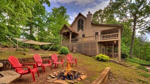 Cabin | Property grounds - My Mountain RendezView (Morganton)