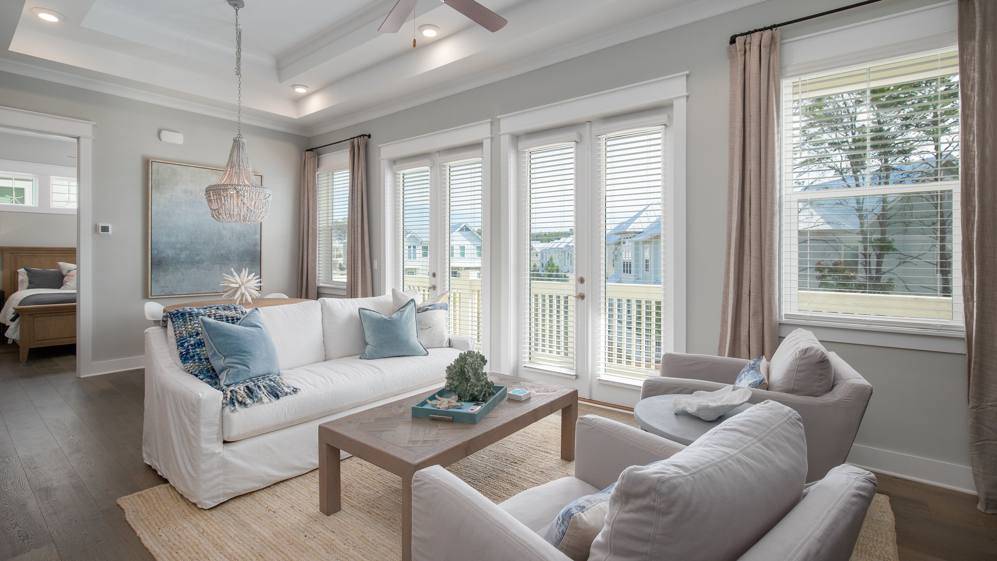 Smart TV, DVD player