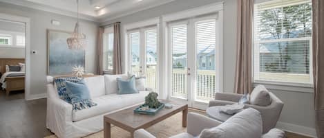 Smart TV, DVD player