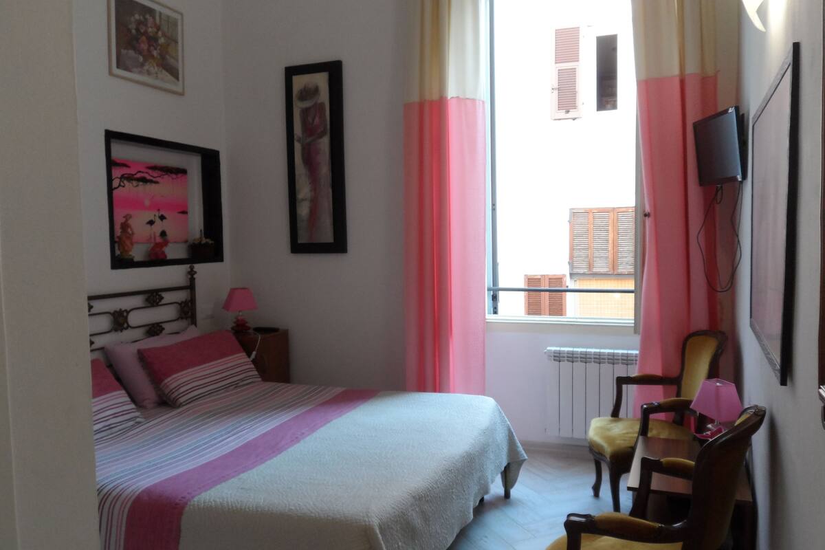 Superior Double Room | WiFi (free), individually decorated, individually furnished, bed sheets