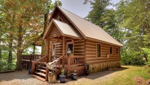 Cabin | Exterior - Bird Song (Morganton)