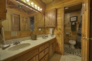 Bathroom - Great Escape (Morganton)