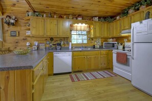 Cabin | Private kitchen
