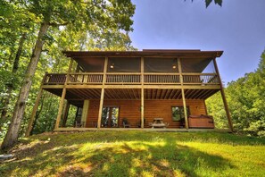 Cabin | Exterior - Rock Eagle Hideaway (Morganton)