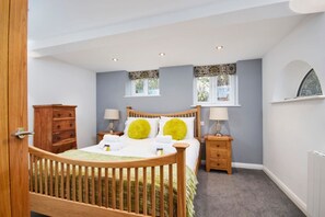 1 soveværelse, skrivebord, strygejern/strygebræt, gratis Wi-Fi