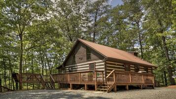 Cabin | Exterior